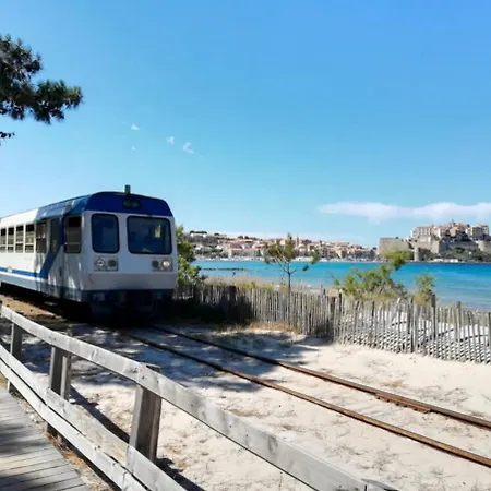 Pieds Dans L'eau Avec Vue Exceptionnelle * Calvi (Corsica)