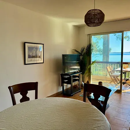 Apartment Pieds Dans L'eau Avec Vue Exceptionnelle